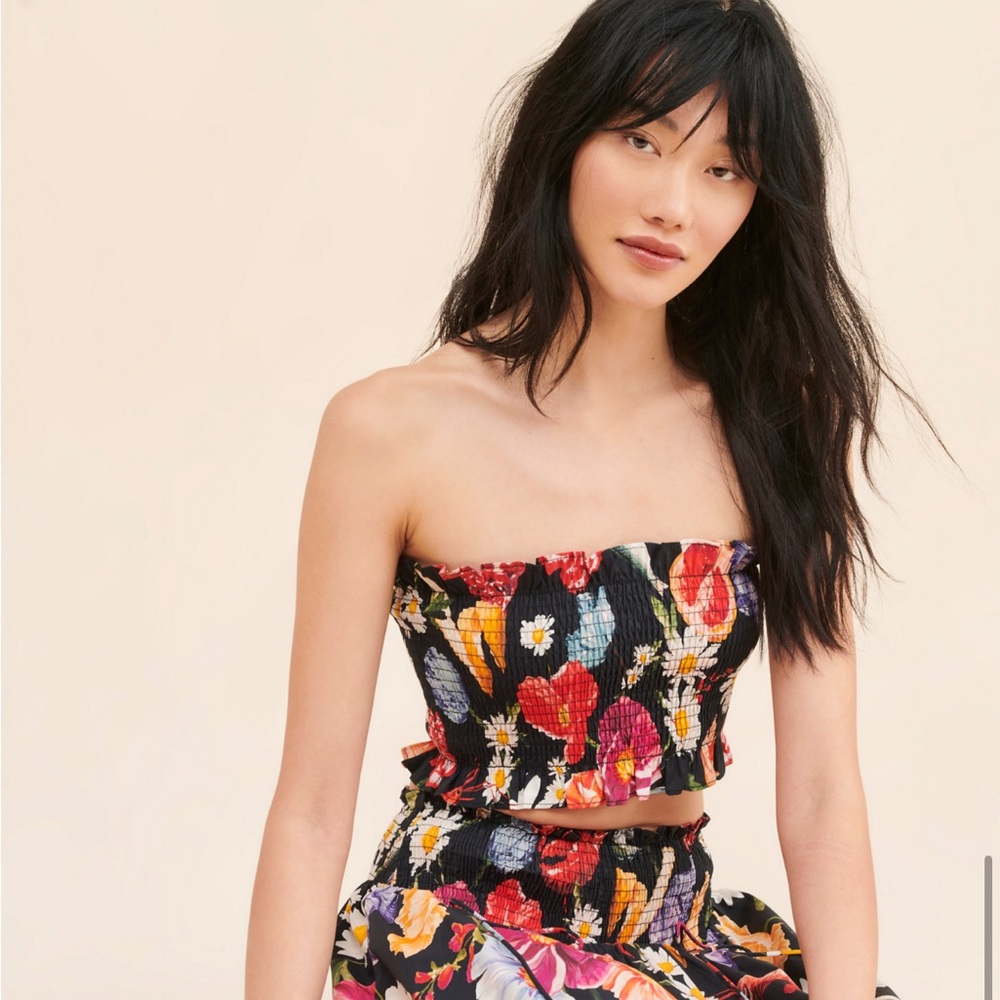 Allina Liu smocked tube top